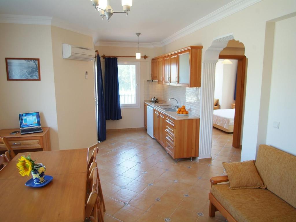 Sea Breeze Hotel And Apartments Ölüdeniz Habitación foto